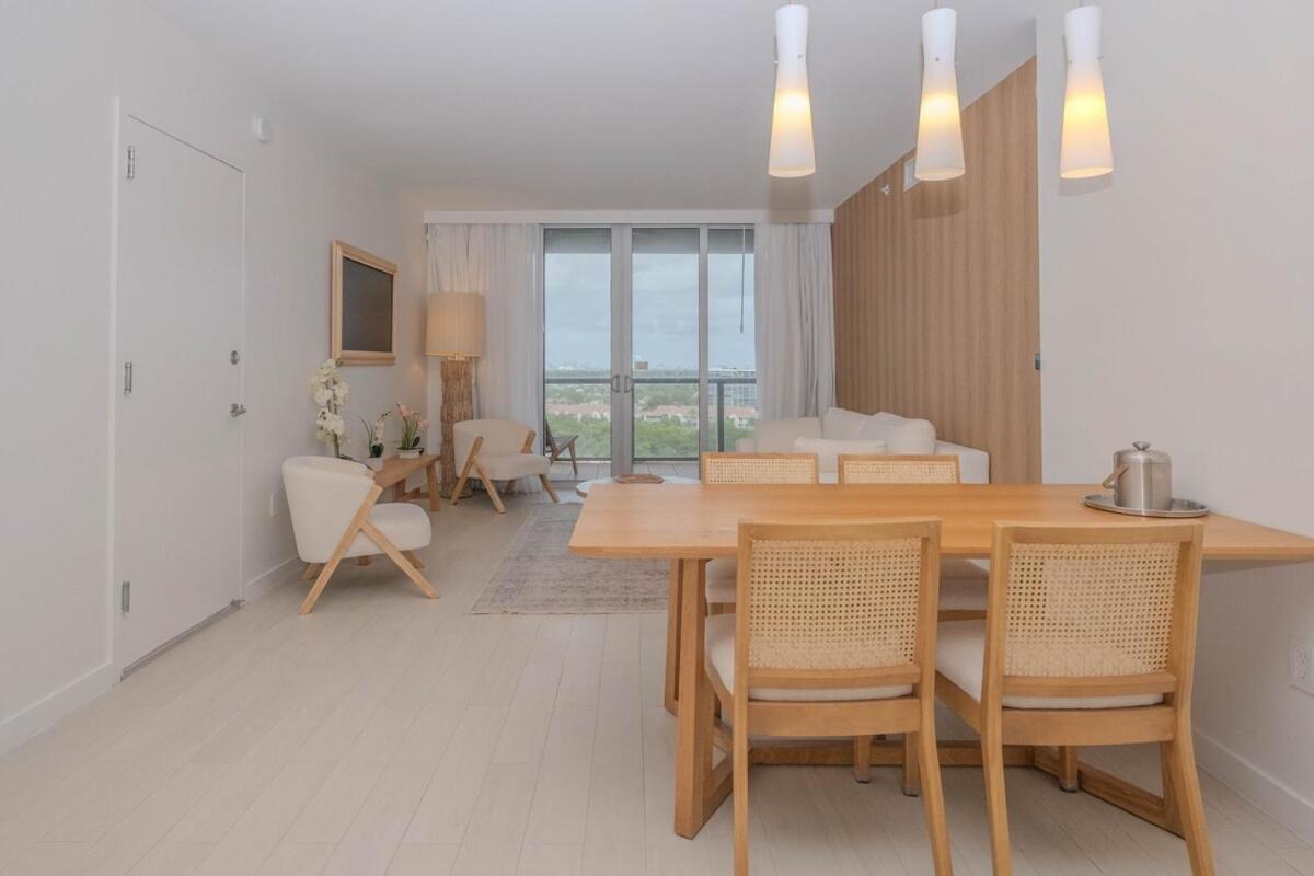 2B 2B Luxury Ocean Views Apt In Hallandale Beach Apartment Ngoại thất bức ảnh